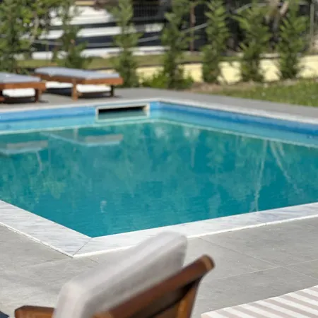 The White Nydri (Lefkada)