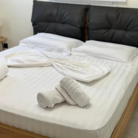 The White Vila Nydri (Lefkada)